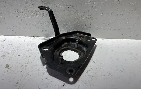 Peugeot 307 Gearbox mounting bracket 374610C