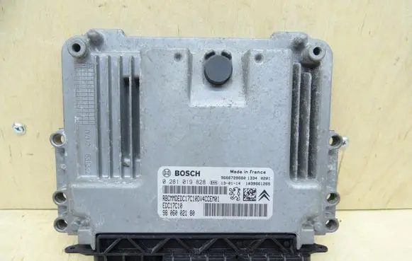 Citroen C4 II Picasso Engine control unit/module ECU 0281019828