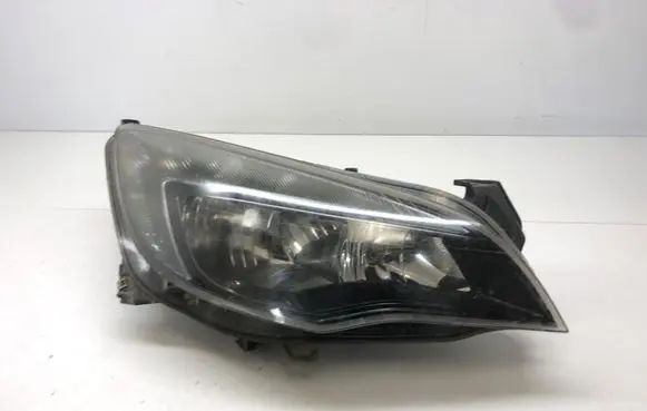 Opel Astra J Headlight/headlamp 13365291 1EG01001116