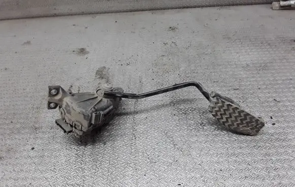 Peugeot Boxer Accelerator throttle pedal 1337493080