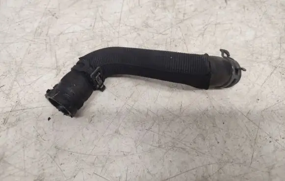 Audi A4 S4 B8 8K Engine coolant pipe/hose 8K0121049