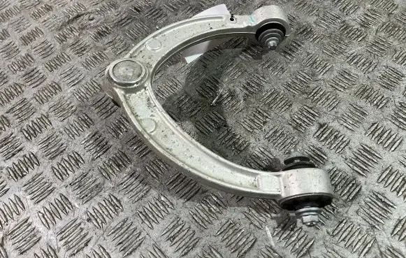 Mercedes-Benz GL X166 Front upper control arm/wishbone 16613