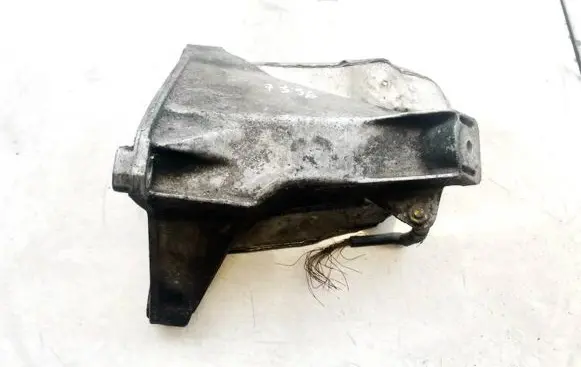 Audi A6 S6 C6 4F Engine mounting bracket