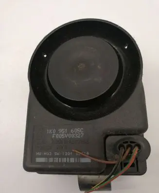 Audi A6 S6 C6 4F Alarm system siren 1K0951605C
