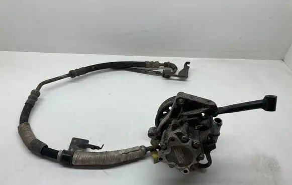 Volvo XC70 Power steering pump 31201150 6G923A696MD