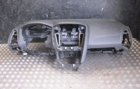 Jeep Cherokee Dashboard VPBM5XA04326A PA080USA