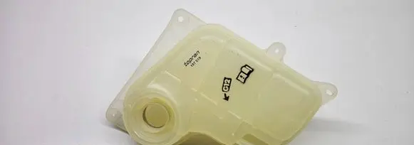Audi A3 S3 A3 Sportback 8P Coolant expansion tank/reservoir 8D0121403L 107519755