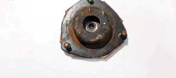 Nissan Almera Tino Coil spring mount 