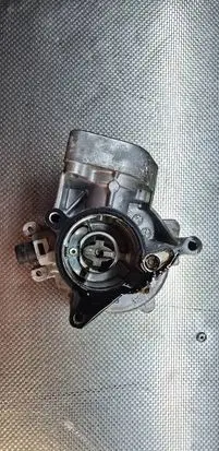 Audi A3 S3 8V Vacuum pump 06L145100B