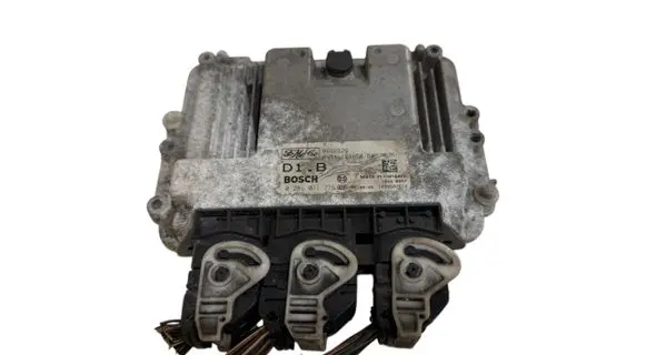 Volvo V50 Engine control unit/module 4N5112A650BA 8692329 0281011775