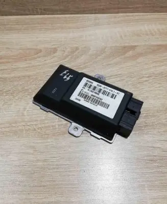 BMW 7 E65 E66 Steering rack control module 6771415