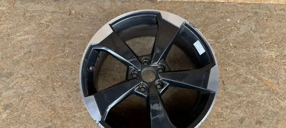R19 alloy rim