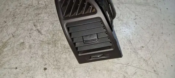 Hyundai Santa Fe Dashboard air vent grill cover trim 974902B900