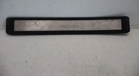 Mercedes-Benz E W211 Rear sill trim cover A2116805735