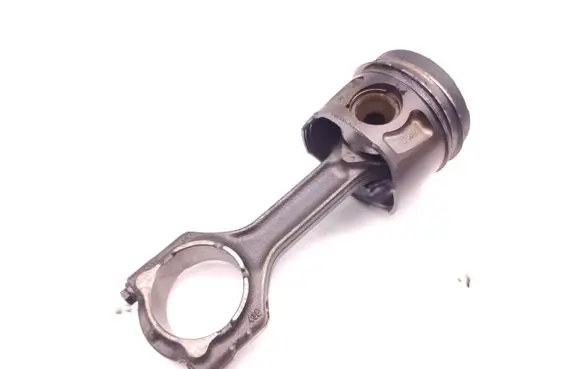 Opel Insignia A Piston with connecting rod A20DTH