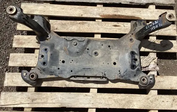 Ford C-MAX II Front subframe T033A