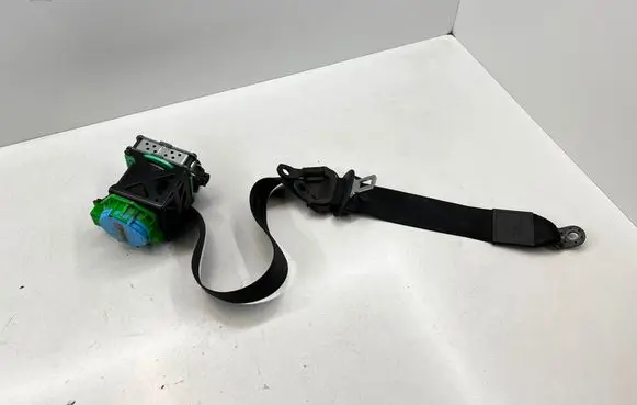 Audi TT TTS Mk2 Front seatbelt 3063561 501NB4U180 305687599C