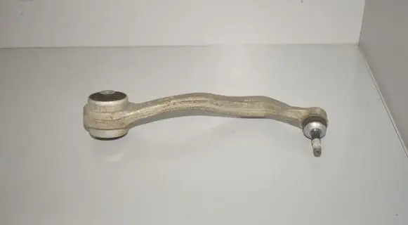 Front lower control arm/wishbone