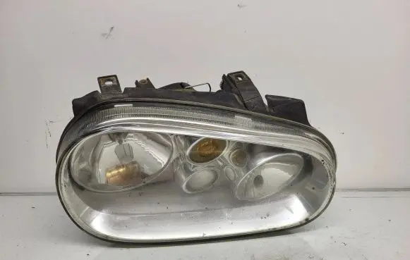 Volkswagen Golf IV Headlight/headlamp 1J1941016C 67736940