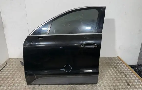 Porsche Macan (95B) Front door