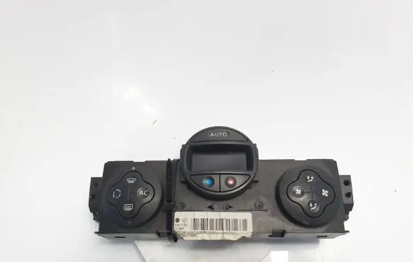 Renault Megane II Climate control/heater control trim 8200312940