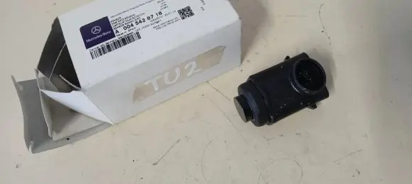 Mercedes-Benz E W211 Parking PDC sensor A0045428718