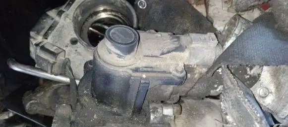 Skoda Octavia Mk2 (1Z) EGR valve 03G129637A