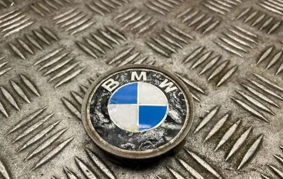 BMW 5 F10 F11 Original wheel cap 6768640