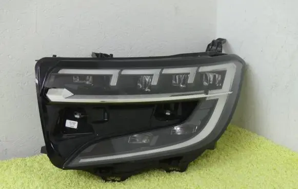 Renault Austral Headlight/headlamp 260609504R