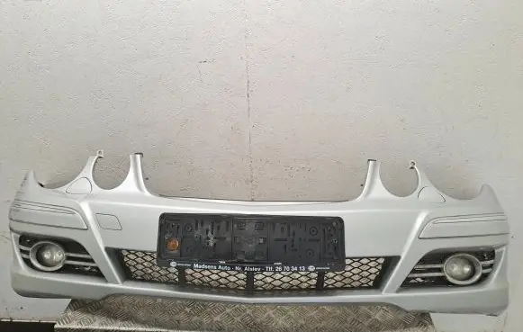 Mercedes-Benz E W211 Front bumper A2118801540