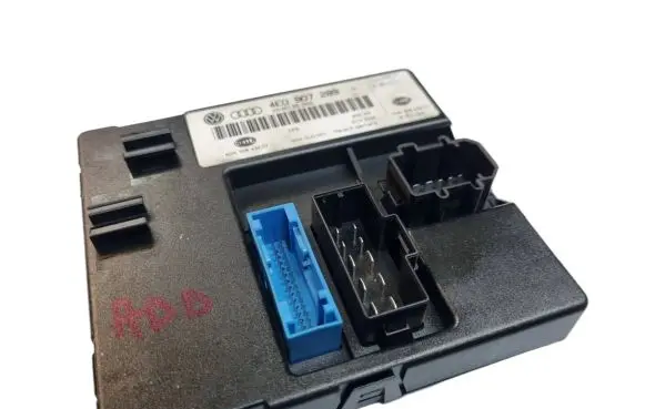 Audi A8 S8 D3 4E Comfort/convenience module 4E0907289 4E0910289B