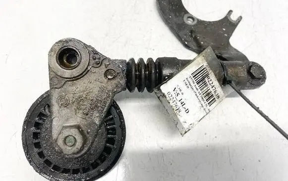 Audi A4 S4 B5 8D Generator/alternator belt tensioner f23470909