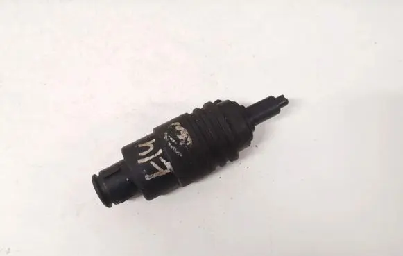 Audi A4 S4 B5 8D Windscreen/windshield washer pump 4a0955651