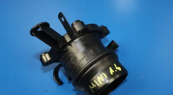 Mini One - Cooper Clubman R55 Mass air flow meter 8506684