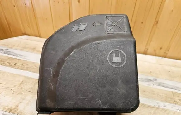 Peugeot 308 SW Fuse box set 9658418180