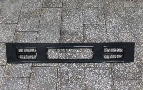 Isuzu N Series Front grill 44577