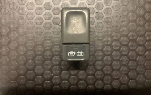 Volvo C70 Windscreen/window heater switch 9162952 98W31K
