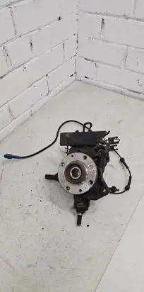 Citroen C5 Front wheel hub spindle knuckle