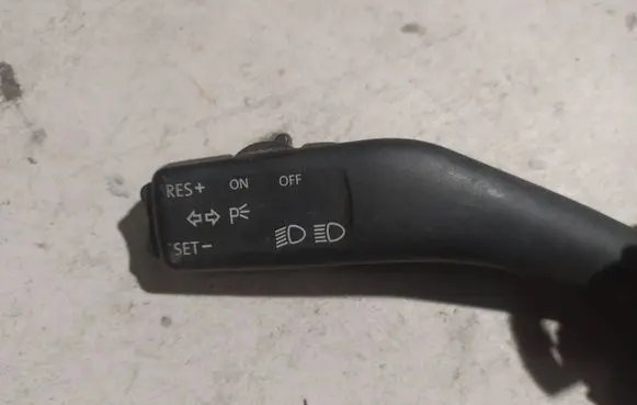 Volkswagen Golf Plus Indicator stalk 1K0953513A