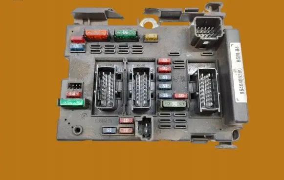 Peugeot 307 BSM Control unit 9646405380