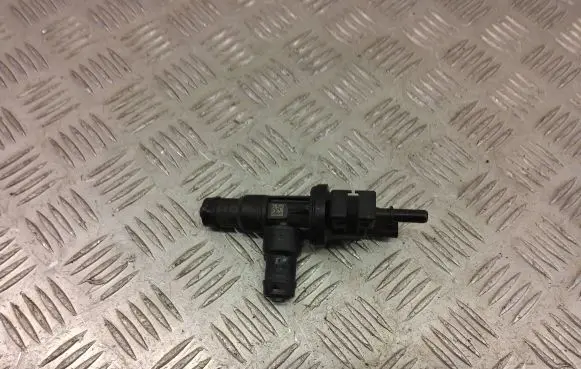 BMW X1 F48 F49 Vacuum line/pipe/hose 7614013