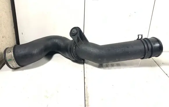 Volkswagen Golf V Intercooler hose/pipe 3C0145770B