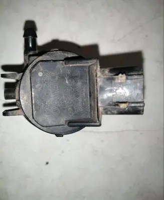 Toyota RAV 4 (XA30) Windscreen/windshield washer pump 8533060160 0602104501