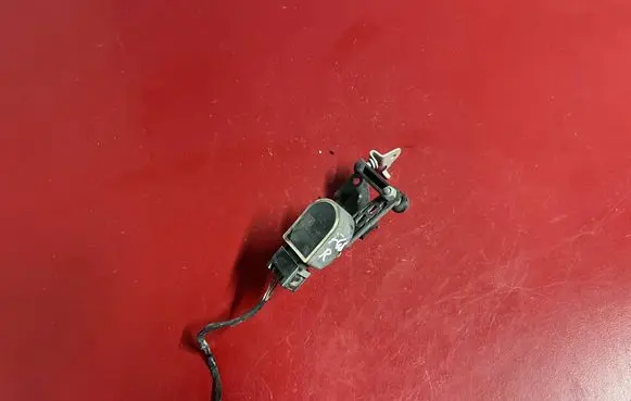 BMW X1 F48 F49 Headlight/headlamp level sensor 6870000