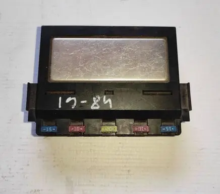 Lexus IS 220D-250-350 Fuse module 8921130030
