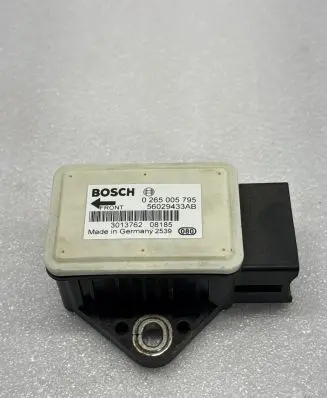 Jeep Cherokee IV KK ESP acceleration yaw rate sensor 56029433AB 0265005795