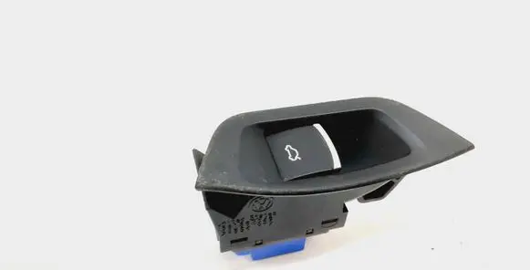 Volkswagen PASSAT B7 USA Tailgate opening switch 561863349