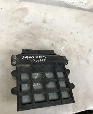 Jaguar XF X250 Engine control unit/module 6R8Q12A650EE