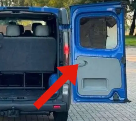 Opel Vivaro Rear door handle cover 97A246A279 99091300