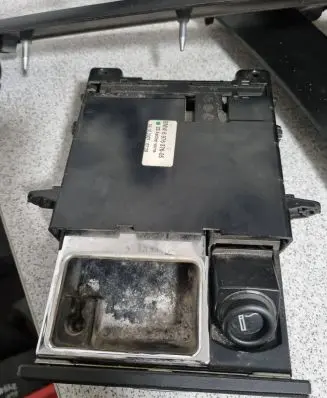 BMW 5 E60 E61 Car ashtray 6976376